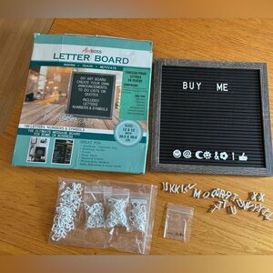 ArtBoss Letter Board with White Letters - Gray Frame/Hanger